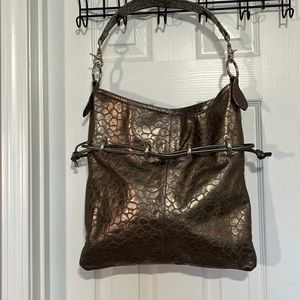 Andre’ Oliver Leather Purse